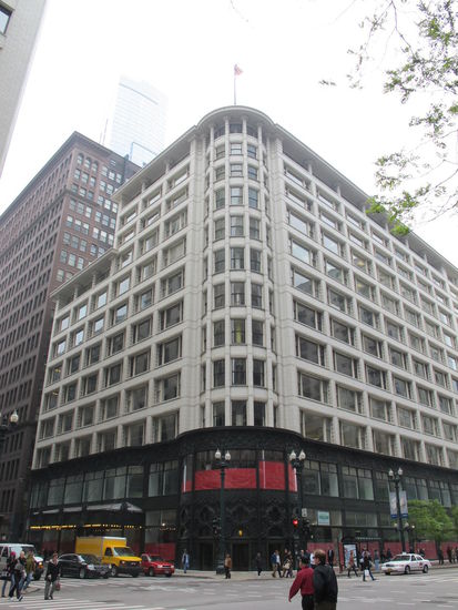 Carson Pirie Scott &amp; Co Building