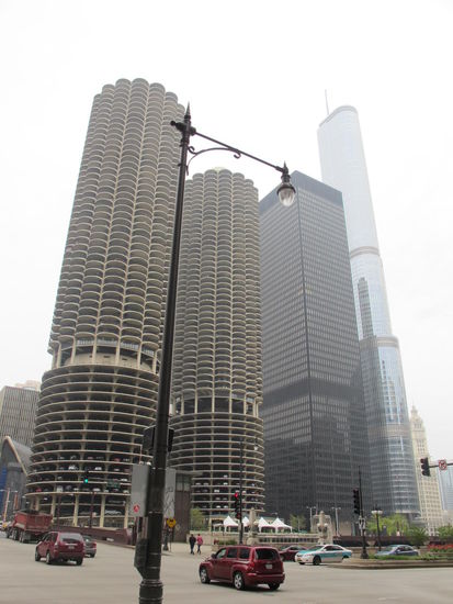 Marina City links und Trump Tower rechts