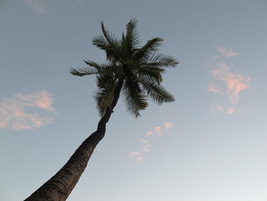...und färbt die Wolken rosa...