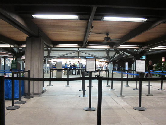 Eincheckbereich, alles im Freien