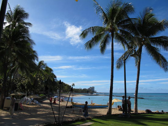 Der Strand über der Straße, hier is der Waikiki Beach mal ein bißchen schmäler als sonst...