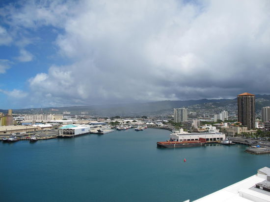 Und Richtung Pearl Harbor und Flughafen