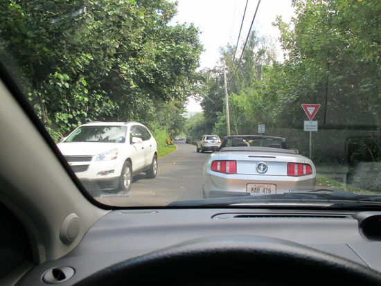 Vor einer One Lane Bridge