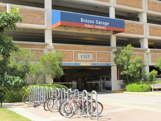 Oder schreibt man ihn mit zwei z?