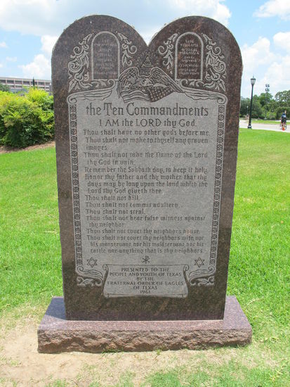 Die 10 Gebote waren auch zu finden