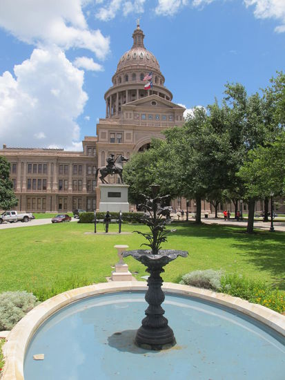 Hauptseite des Kapitols