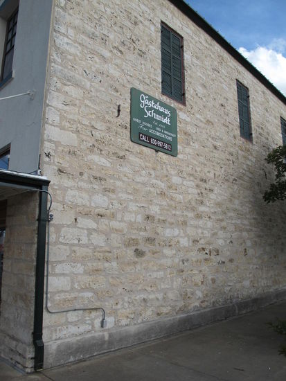 Schmiddi ich wußte gar net daß du hier ein Gästehaus hast 