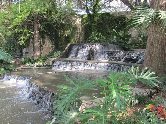 So kleine Wasserfälle gabs öfters
