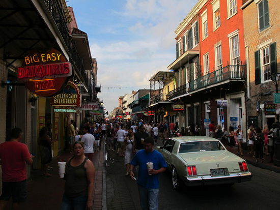 dito (in manchen Abschnitten durften Autos fahren)