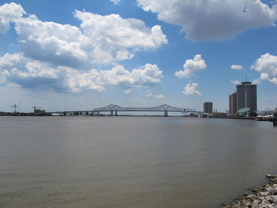 Über die Brücke bin ich gestern nach New Orleans gekommen