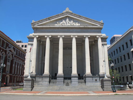 Gallier Hall am Lafayette Park