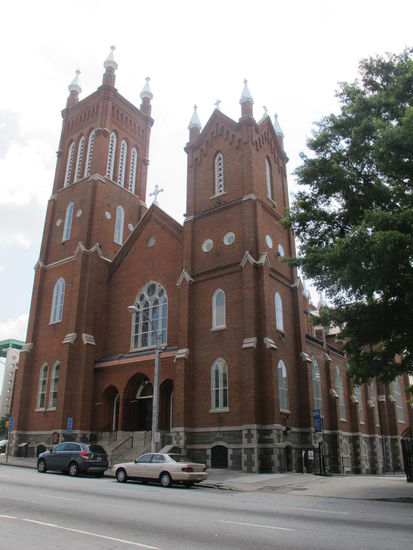 Schöne Kirche aufm Weg zum Rathaus