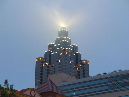 Warten aufs Feuerwerk am Centennial Olympic Park