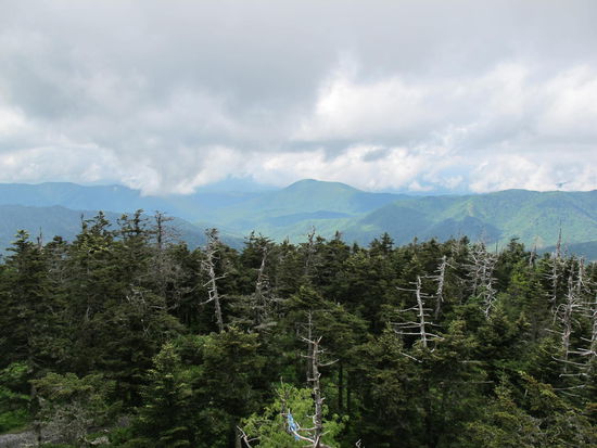 Auf einer Seite war noch weng Sicht, kurz darauf nimmer