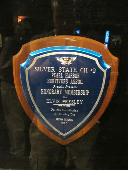 Ehrung wegen der Spende fürs Arizona Memorial