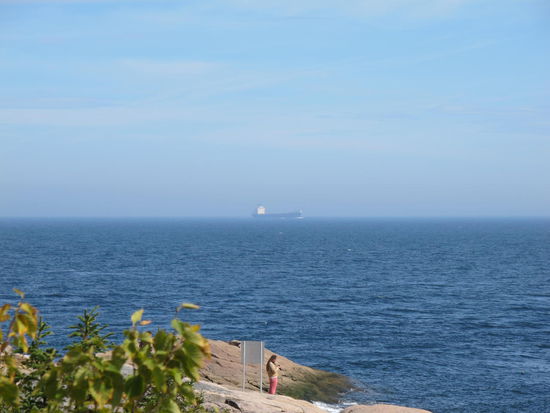 Frachter auf dem Sankt Lorenz Strom