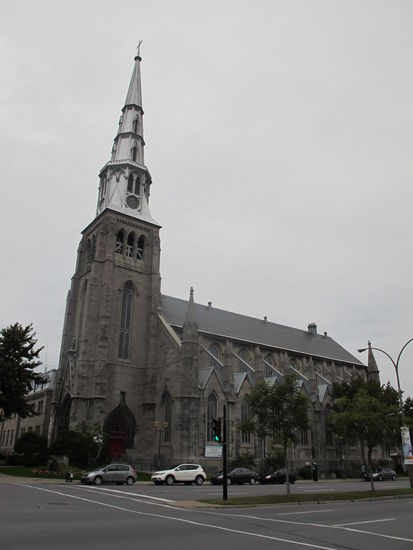 Église St-Pierre Apôtre
