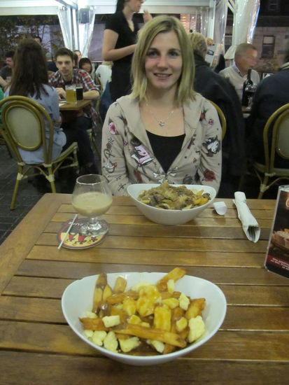 Mal wieder Poutine, war sehr lecker, aber zu wenig...