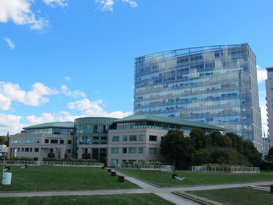 Capital Center mit der Providence Amtrak Station