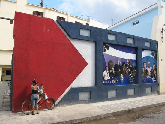 Neben dem Kino in Camagüey
