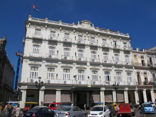 Unser Hotel am Tag