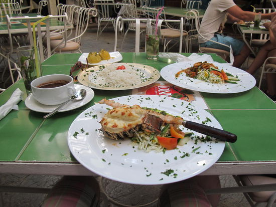 Leckeres Essen im Hanoi