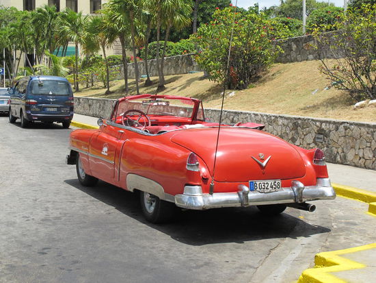 Oldtimer am Hotel Nacional