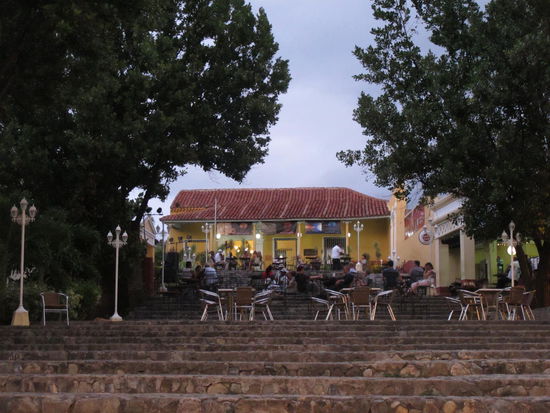 Casa de la Musica am Abend