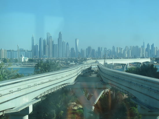 Tolle Sicht von der Palme auf Dubai Marina