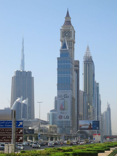 Blick auf die Sheikh Zayed Road