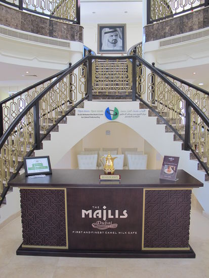 Anmeldung im Cafe neben der Moschee