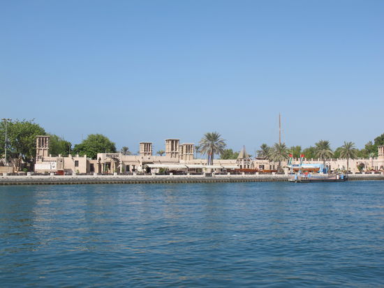 Los geht die Fahrt am Dubai Creek