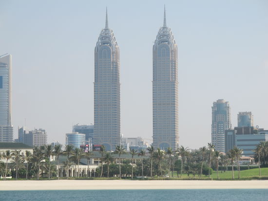 Wir nähern uns Dubai Marina