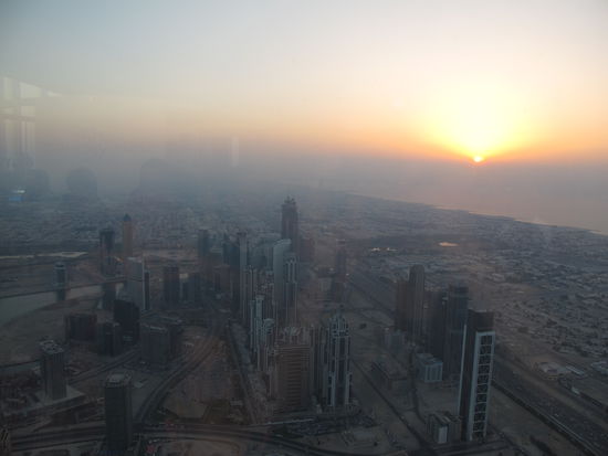 Die Sonne geht unter und leider wird damit die Qualität der Bilder durch die Scheiben schlechter