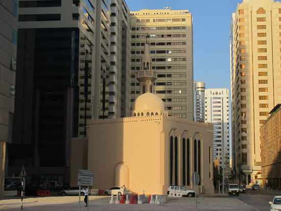 Moschee 2 an der Sheikh Rashid Bin Saeed Street