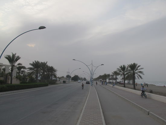 Auf dem Spaziergang durch Maskat