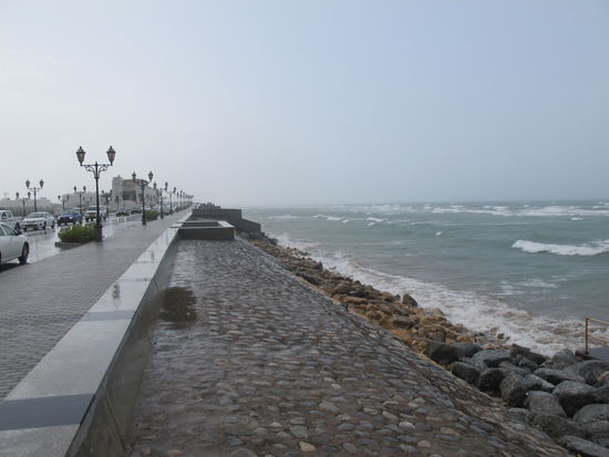 Küstenstraße am Qurum Beach