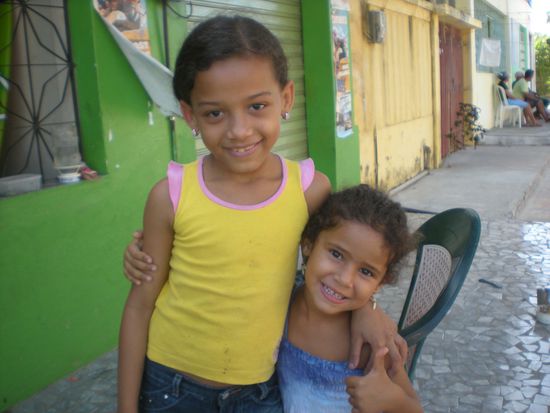 Kinder beim Kitedoktor