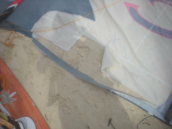 ganz schön zerissen....