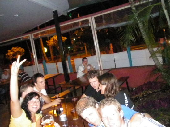 After Fraser Party.. Im trockenen.. Wir haben es uns verdient.. Lustig war's