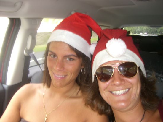 1. Weihnachtsfeiertag auf der Fahrt von Byron Bay nach Nelson Bay..Ya 6 Stunden im Auto verbracht.. Aber Spass hatten wir trotzdem..