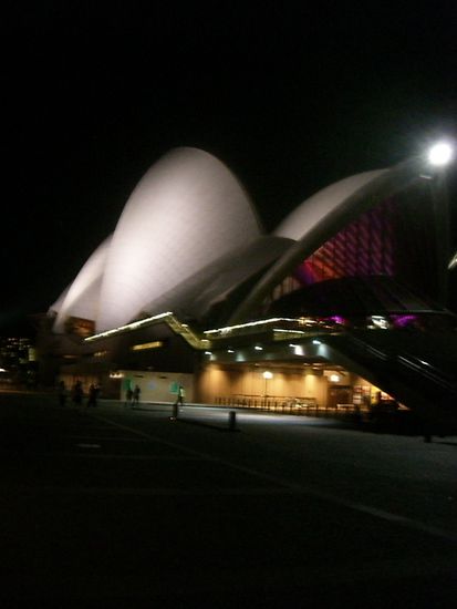 Back in Sydney... Opera House by night..