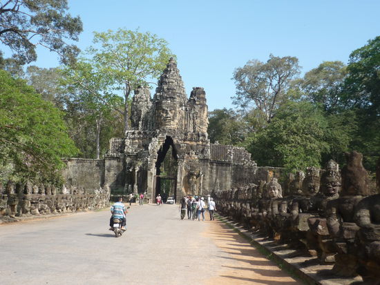 Südtor - Eingang zu Bayon,... usw.