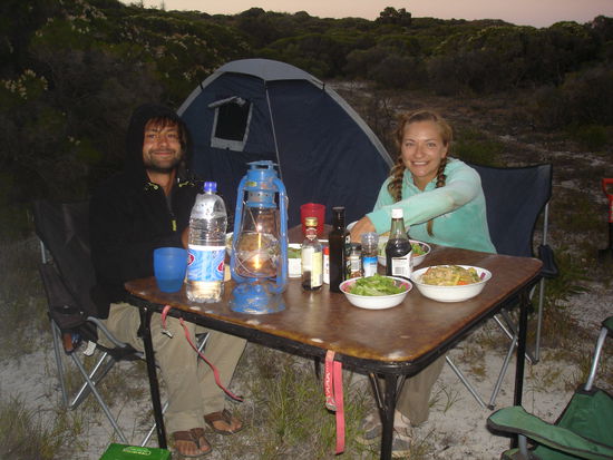 Abendessen mit Blick aufs Meer....
