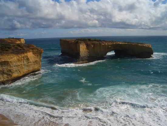 Die Londonbridge, oder dass was noch von ihr uebrig ist!
1990 ist ein Teil der Bruecke eingestuertzt.