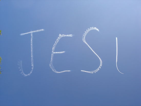 Ahhhh... "JESI I Love you"...die vermeintliche Loesung des Raetsels...oder doch nicht?