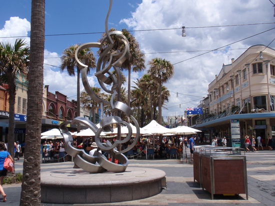 Manly Beach...Der City-Strand auf der anderen Seite der Harbour-Bridge.