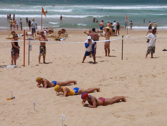 Wir hatten das Glueck eine Lifeguarding-Competition hautnah miterleben zu koennen.
