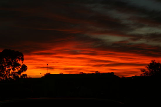 Der Himmel ueber Cessnock...