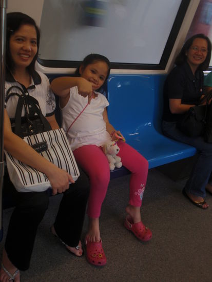 TISC rulez....sogar hier in Singapur war ich auf Nachwuchssuche...Da soll mal jemand sagen ich engagiere mich nicht fuer den Verein!